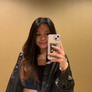 Meet your Posher, Alisa